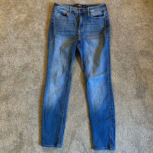 Hollister High Rise Super Skinny Jeans